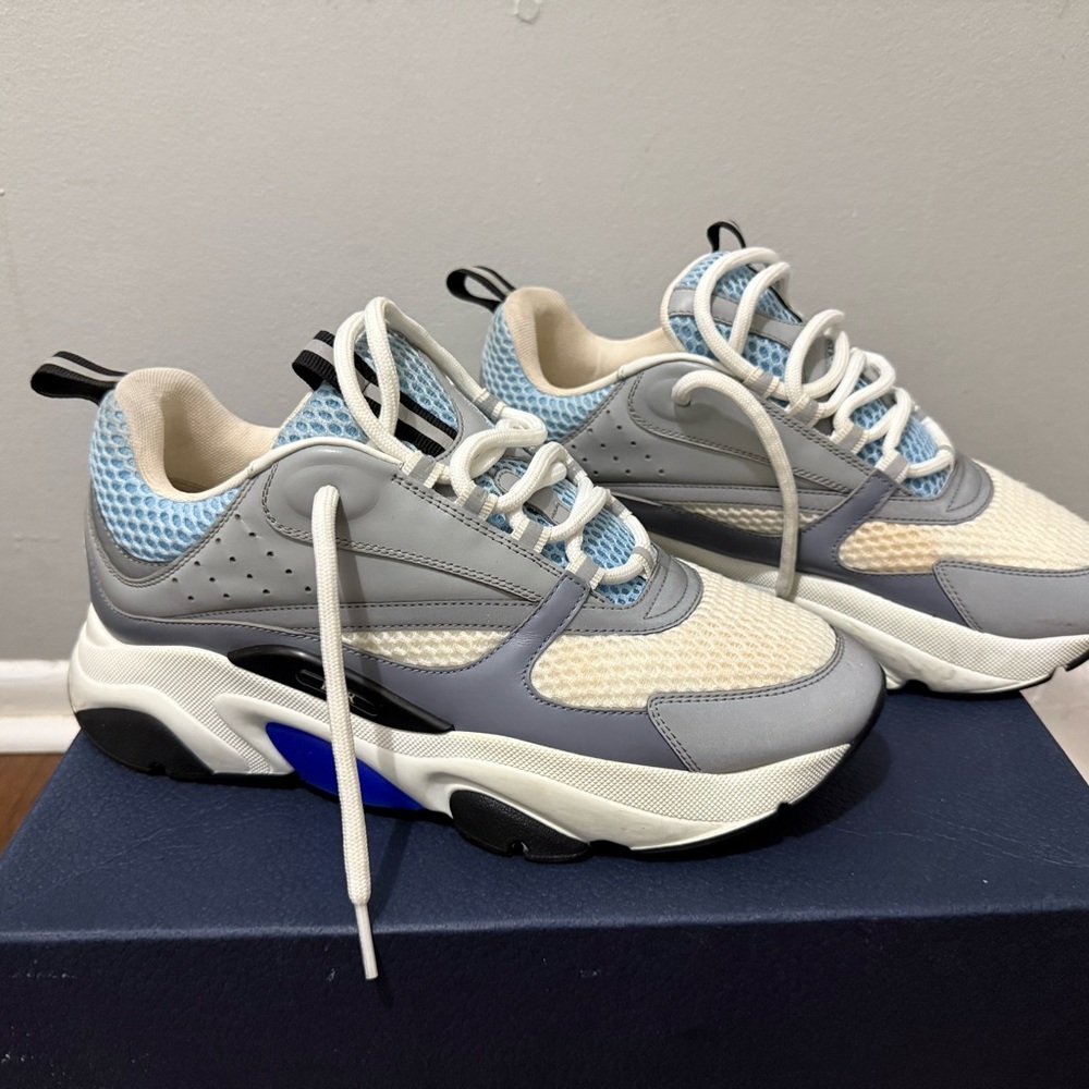 Dior Men's Sneakers in Gray, Blue, and White